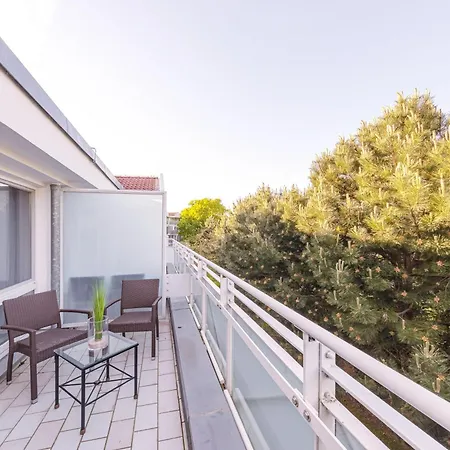 Seestern - Charmante 2-zimmer-wohnung Mit Balkon Apartment Zingst